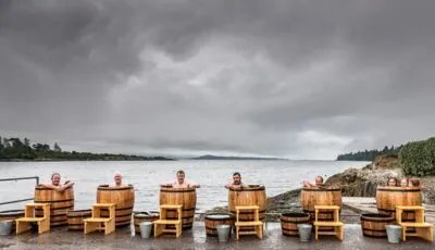 Les Bains d'Algues en Irlande 1 Des bains d'algues en tonneaux sont proposés par La Wild Atlentic Way Seaweeds baths - wildatlanticseaweedbaths.com