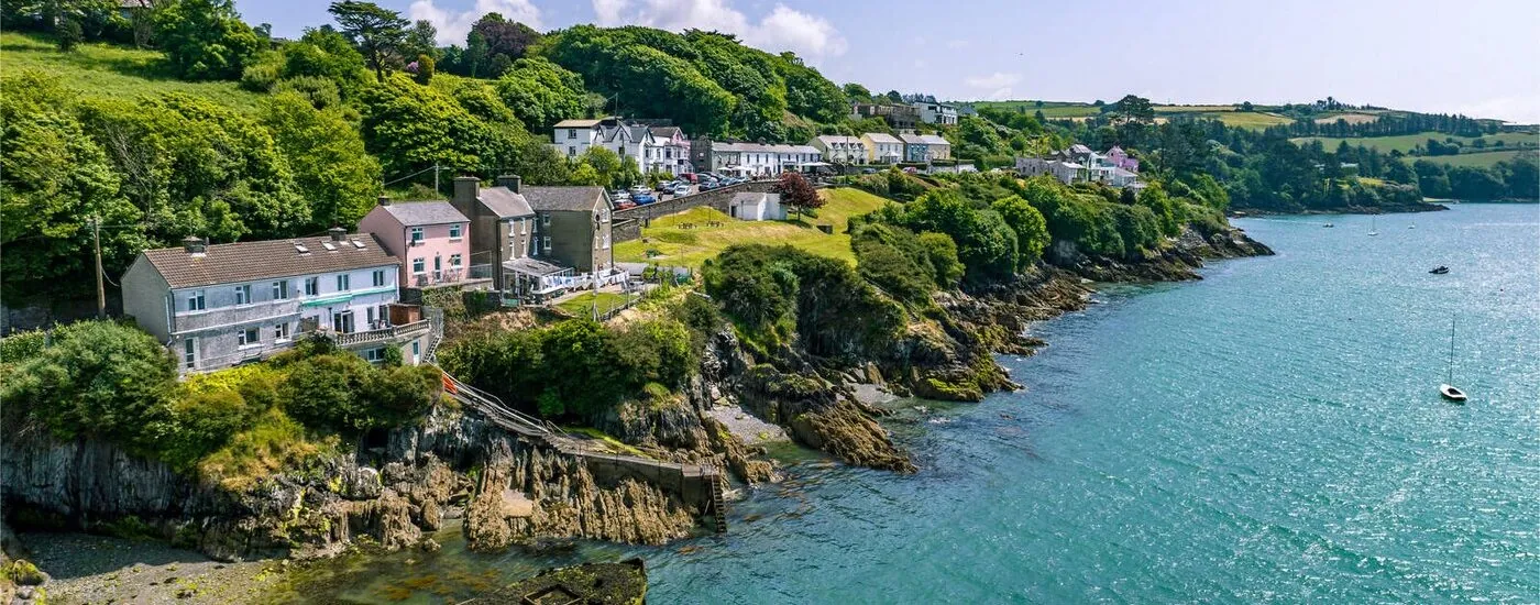 Glandore