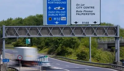 Conduire sur la M50 en Irlande