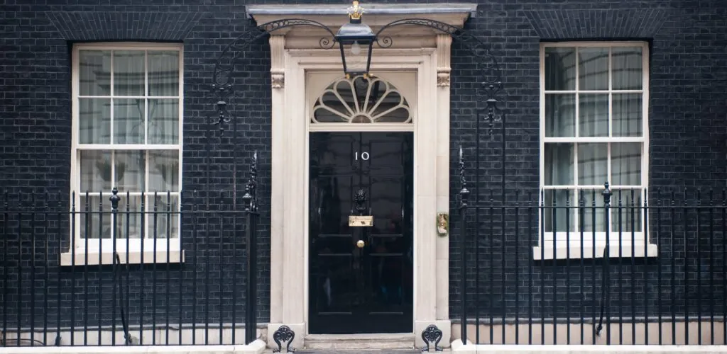 Bad Buzz : Downing Street confond le drapeau de l&rsquo;Irlande du Nord… avec celui de la République d&rsquo;Irlande !