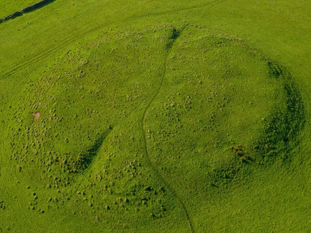Rathcroghan Mound - © Sonder Visuals - Failte Ireland