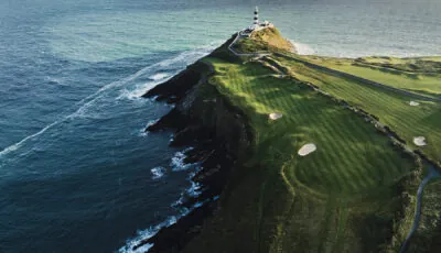 Le Old Head Lighthouse de Kinsale et son terrain de golf - ©Old Head Golf Links