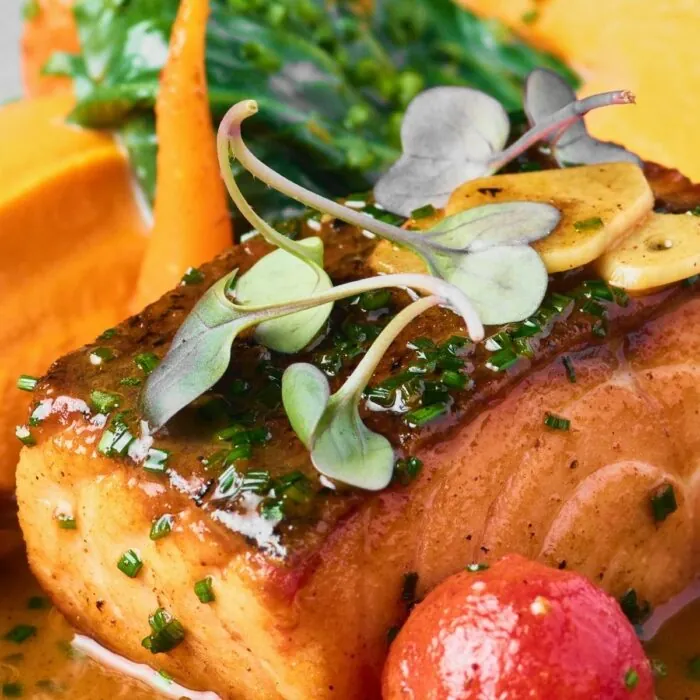 Du saumon à la sauce au whiskey - Alexander Afanasyev - Pexels