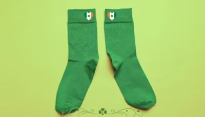 Des chaussettes vertes règlementaires seront obligatoires les jours de pluie en Irlande à compter d'aujourd'hui - Go to Ireland.com