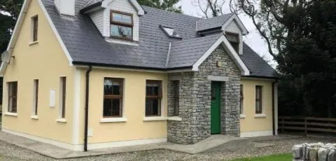 2 Ballyloskey Road
