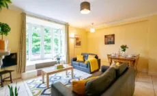 22 – Spacious Duplex by Shortstays