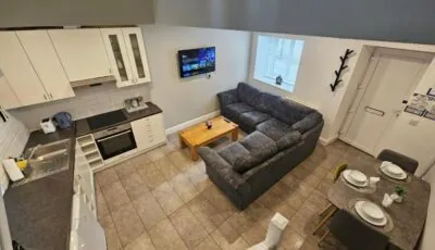 5 Eyre Square Lane