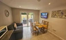 7 Eyre Square Lane