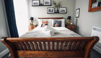 A Stylish 2 Bed Apartment in Cobh Town - Lux Stay