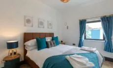 Accommodation @ 32