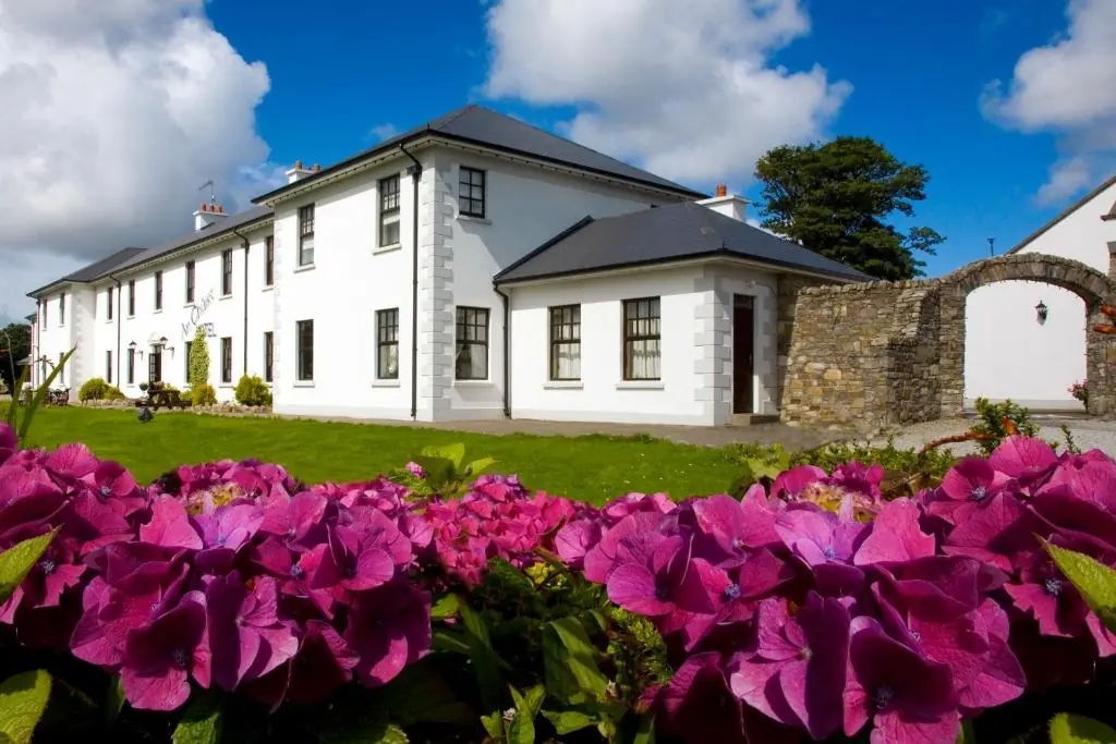 An Chúirt Hotel