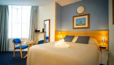 Ashley Hotel