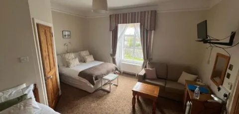 Ashmore House