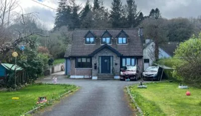 Avonbeg Cottages 2 bed 1 bath Accommodate 3 guests