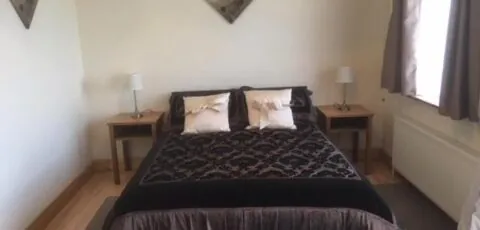 Baurleigh Studio Apartment P72F340