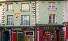 Behan's Horseshoe Bar & Restaurant