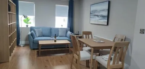 Blacklion prime location apartment