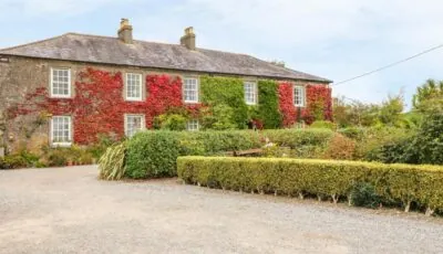 Cairbre House