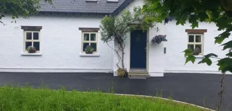 Cheerful Cottage