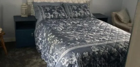 Clintons cottage