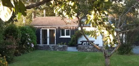Cosy Cabin near Lough Hyne