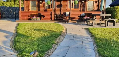 Cosy Countryside Log Cabin