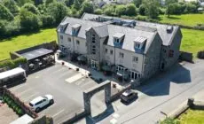 Deebert House Hotel