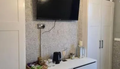 Entire top floor based in Dublin city centre