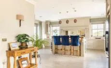 Fivestar Luxurious Home - Westport Quay