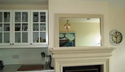 Glendalough 11 Minutes from Beautiful Farmhouse Apartment
