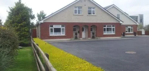 GoldenDawn Guest House