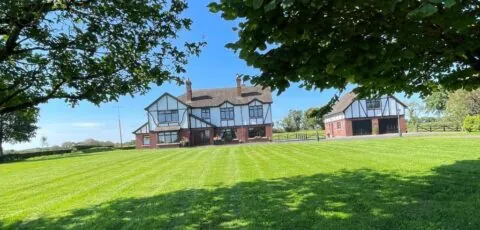 Greenfields Country House