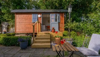 Hawthorn Hut Kilkenny Glamping at Jenkinstown House