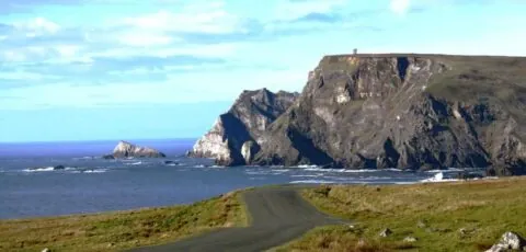 John Eoinins Bar and accommodation
