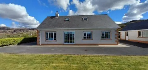 Lake View House