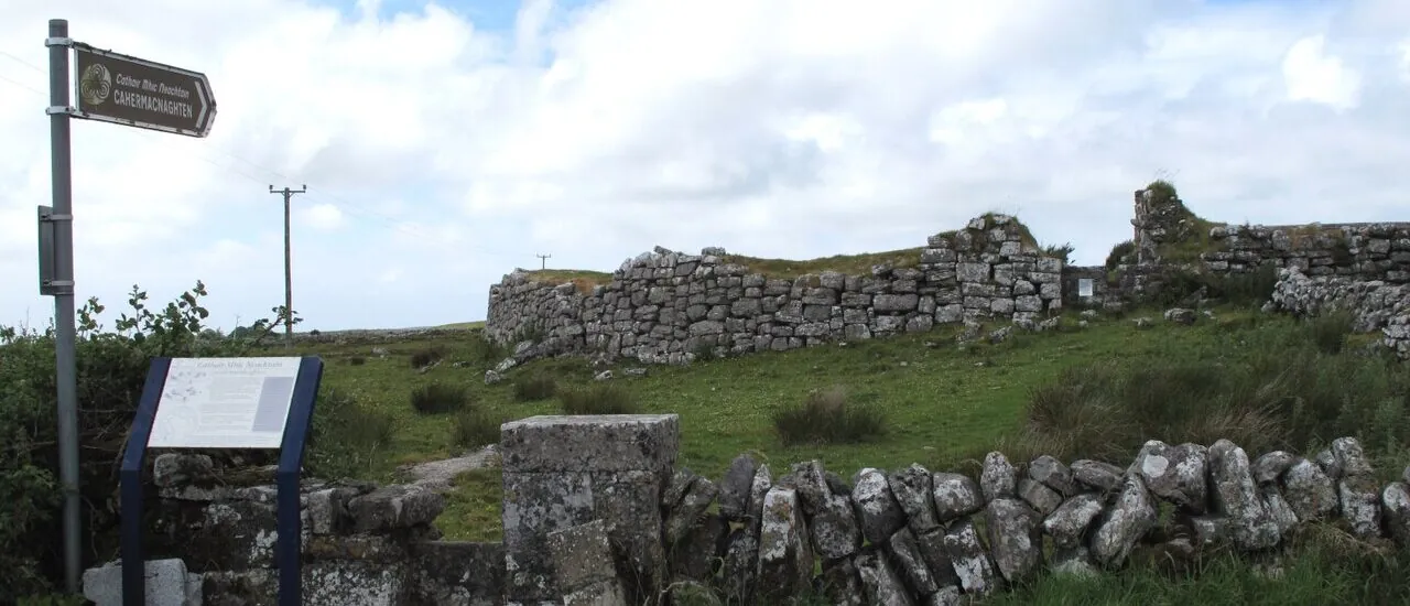 Cahermacnaghten Stone Fort