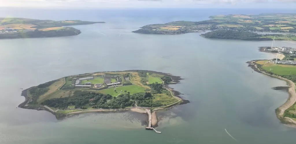 À Cork, cette ancienne île-prison se visite de nuit pour Halloween